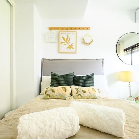 Estudio Con Parking Teatinos Malaga Living Εξωτερικό φωτογραφία